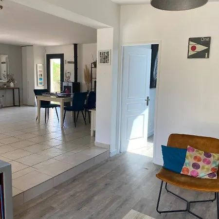 Villa Magnifique Individuelle Climatisée 4 Avec Piscine 11 M 5m *